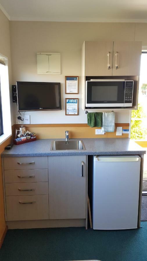 Timaru Top 10 Holiday Park Exterior photo